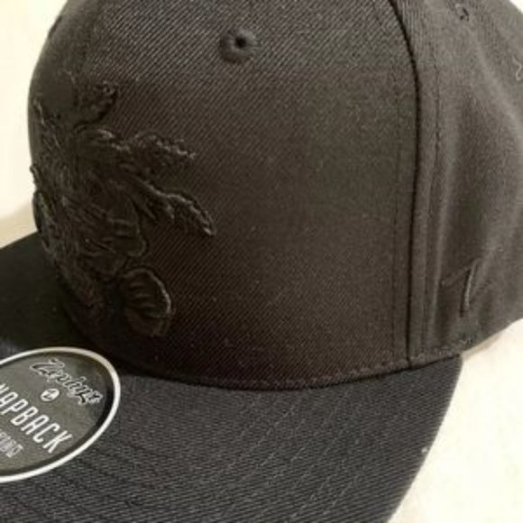 WSU State Shockers Blackout Snapback Hat Stitched Flat Brim New - Picture 4 of 9